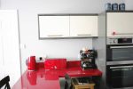 OVERLAND - OVE081  - QUARZO OVERLAND RED SPARKLE -15mm - (78x33x1.5cm) - Image 5